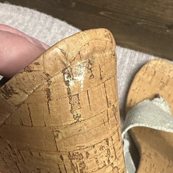 Pre-loved St. John’s Bay•Silver•Size8.5 M•Wedge•Sandal - Picture 3 of 6